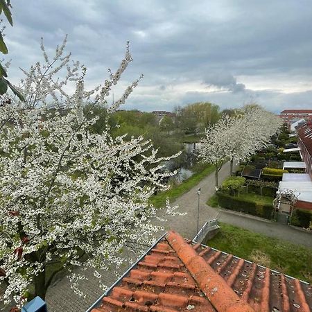 Grosszugige Wohnung In Findorff Bremen Bagian luar foto